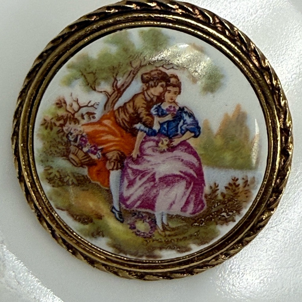 Vintage Courting Couple Porcelain Brooch with Romantic Scene